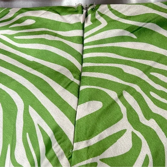 Princess Polly Green Zebra Print Mini Skirt Size 2 Y2K Party Clubwear - Picture 5 of 8
